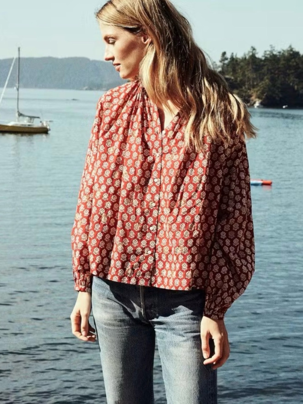 Women's Red Floral Button-Front Blouse